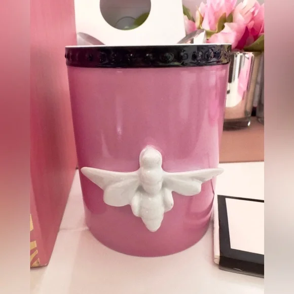 Gucci Pink Porcelain Bee Candle - Picture 2 of 9